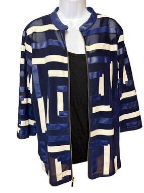 Chico's Travelers Jacket Size 2 (US 8) Geometric Mesh Faux Leather Gold Zip